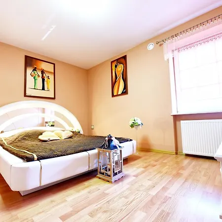 Ξενοδοχείο Malibu Kalisz Koscielna Wies