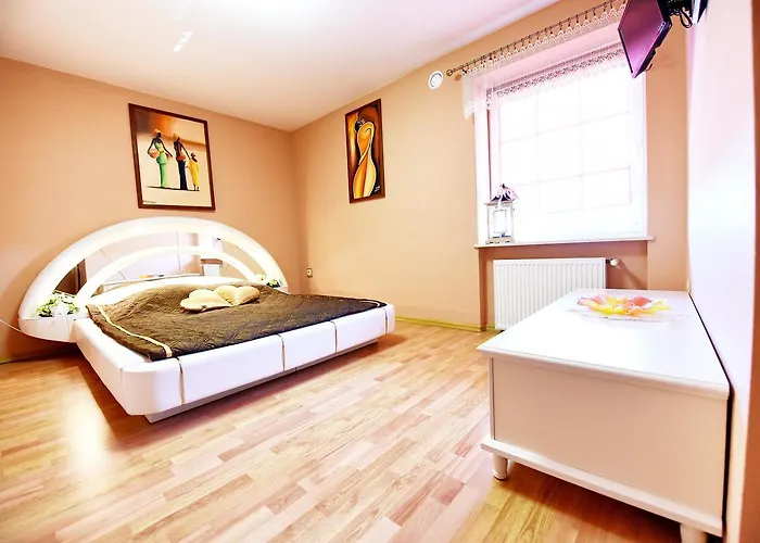 Malibu Kalisz 2* Koscielna Wies